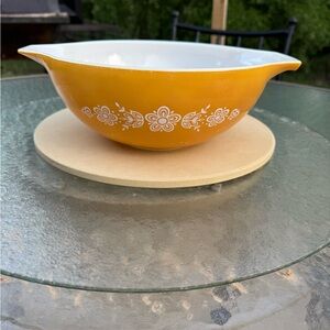 Pyrex Cinderella 444 Vintage Yellow Floral Mixing Bowl 4 quart